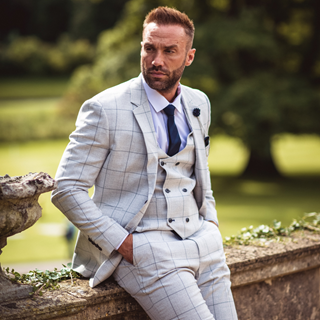 The 3 items items must be purchased together as a full 3-piece suit in one transaction (jacket, trousers and waistcoat) to redeem offer.