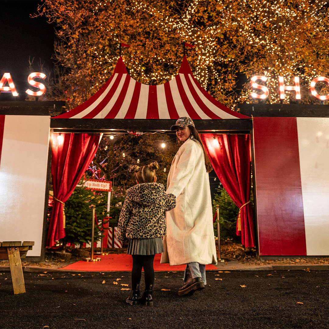 Santa's Showtime