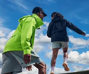 Discount apply to outlet price. Not valid in conjunction with other promotion and some exclusions may apply. Please see in store for more details.