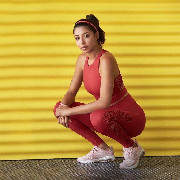 SKECHERS