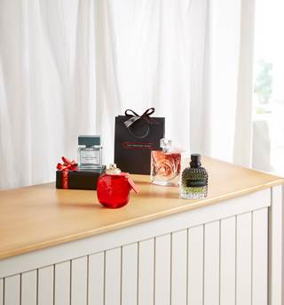 Get 10% off when you spend £60, 15% off when you spend £80, 20% off when you spend £100. T&C's apply. See in-store for more details. 