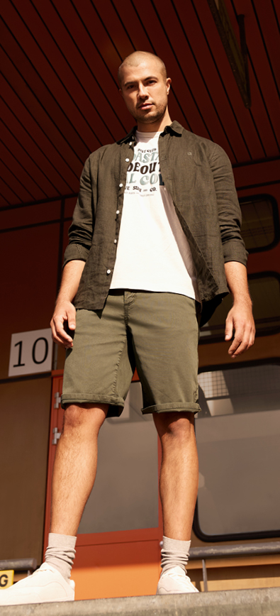 item.ImageAlternativeTextWithFallback